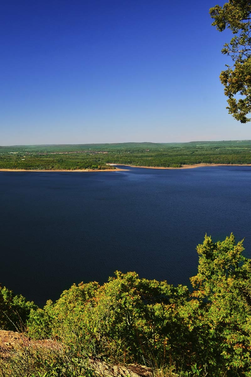 red apple inn greers ferry lake lodge history hero